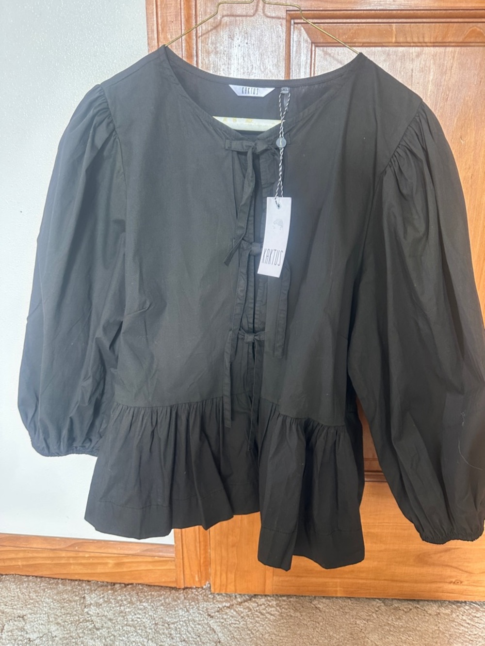 Kaktus Black Peplum Tie-Front Blouse NWT XL